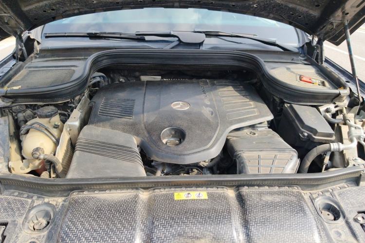 Used Mercedes-Benz GLE 2022 Refreshed GLE 450 4MATIC Coupe SUV Luxury Edition Engine Bay