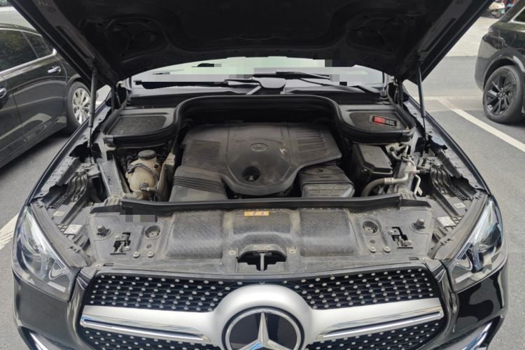 Used Mercedes-Benz GLE 2022 Refreshed GLE 450 4MATIC Stylish Edition Engine Bay