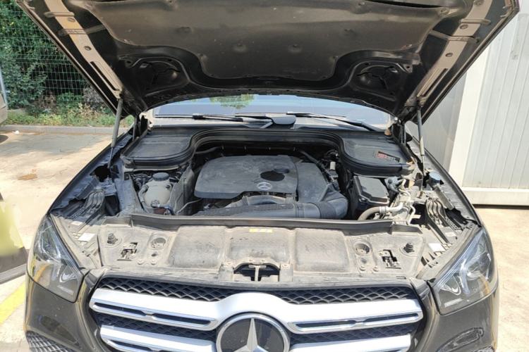 Used Mercedes-Benz GLE 2022 Refreshed GLE 350 4MATIC Dynamic Edition Engine Bay