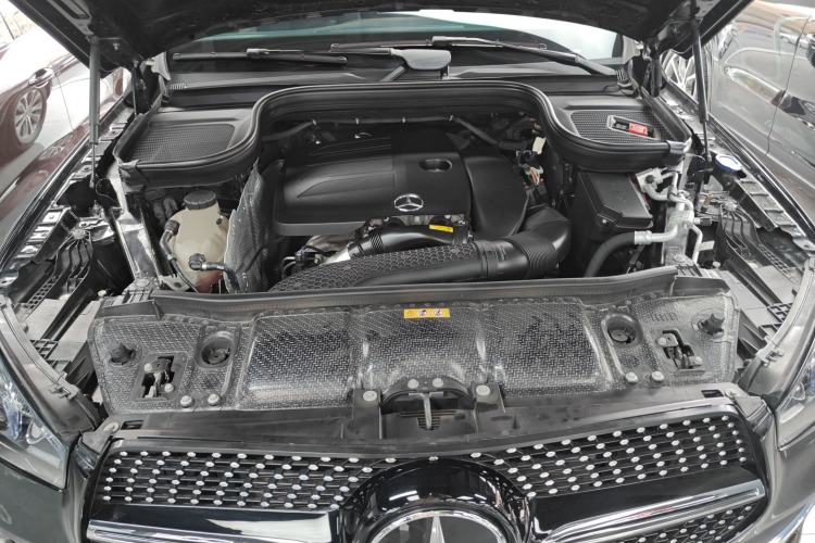 Used Mercedes-Benz GLE 2022 Facelifted GLE 350 4MATIC Fashion Edition Engine Bay