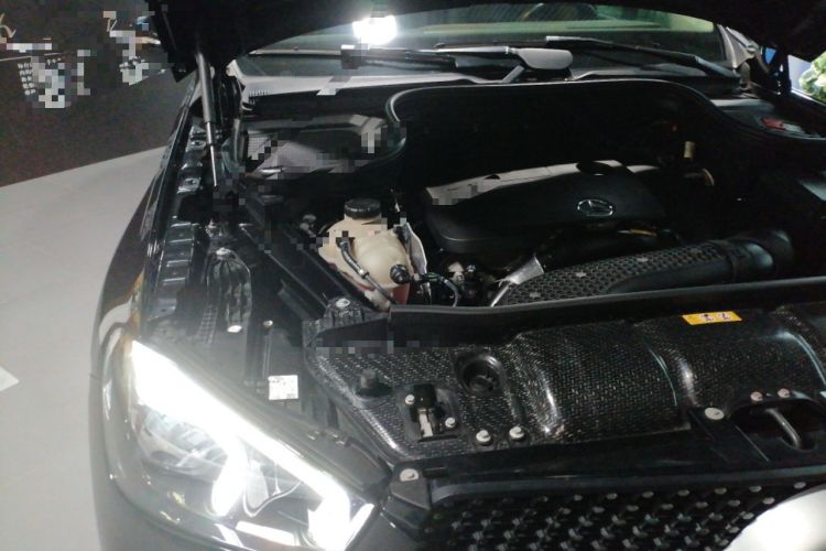 Used Mercedes-Benz GLE 2022 GLE 350 4MATIC Stylish Model Engine Bay Right