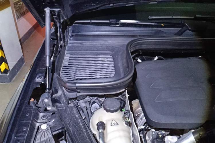 Used Mercedes-Benz GLE 2022 Facelifted GLE 350 4MATIC Fashion Edition Engine Bay Right