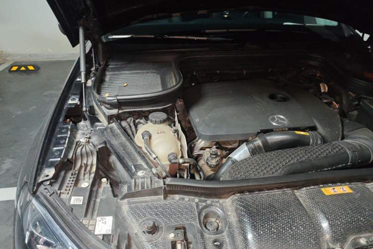 Used Mercedes-Benz GLE 2022 Facelifted GLE 350 4MATIC Fashion Edition Engine Bay Right
