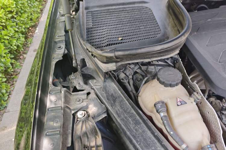 Used Mercedes-Benz GLE 2022 Facelifted GLE 350 4MATIC Fashion Edition Engine Bay Right