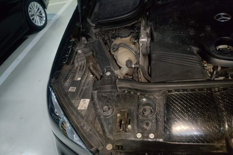 Used Mercedes-Benz GLE 2022 Refreshed GLE 450 4MATIC Luxury Edition Engine Bay Right