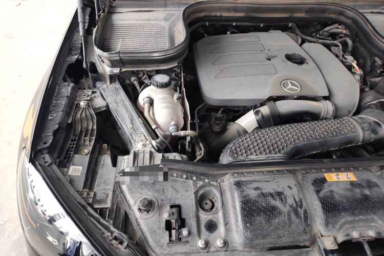 Used Mercedes-Benz GLE 2022 GLE 350 4MATIC Stylish Model Engine Bay Right