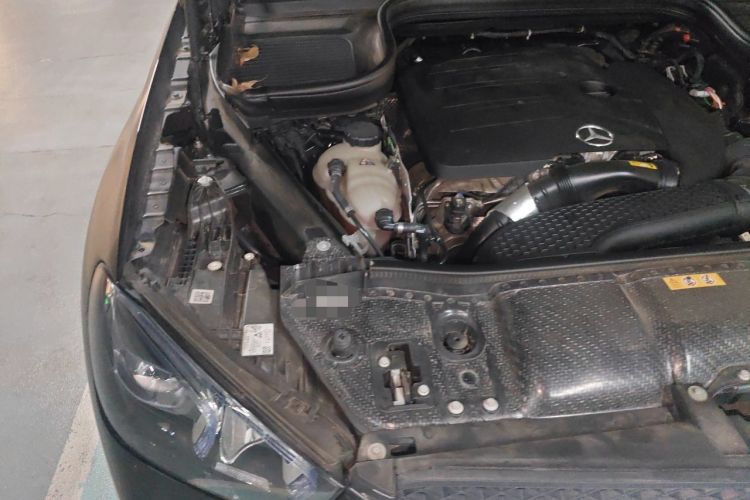 Used Mercedes-Benz GLE  Engine Bay Right