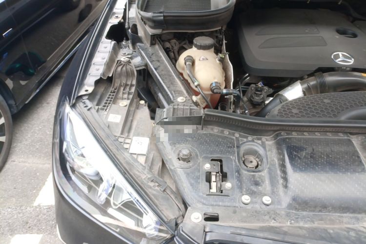 Used Mercedes-Benz GLE  Engine Bay Right