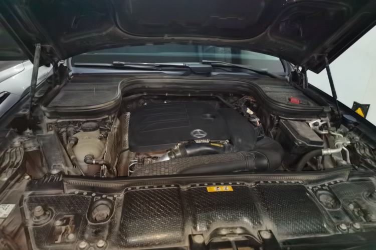 Used Mercedes-Benz GLE 2022 Facelifted GLE 350 4MATIC Fashion Edition Engine Bay