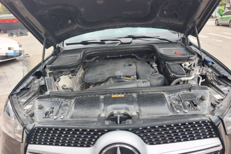 Used Mercedes-Benz GLE 2022 Facelifted GLE 350 4MATIC Fashion Edition Engine Bay