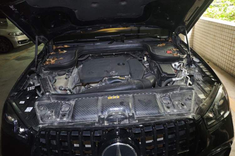 Used Mercedes-Benz GLE 2022 Facelifted GLE 350 4MATIC Fashion Edition Engine Bay
