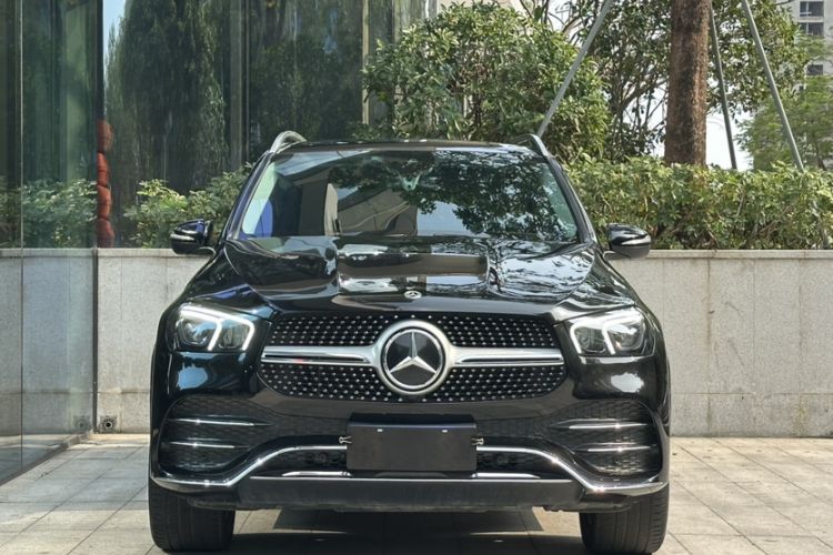 Used Mercedes-Benz GLE 2022 Facelifted GLE 350 4MATIC Fashion Edition Exterior 1