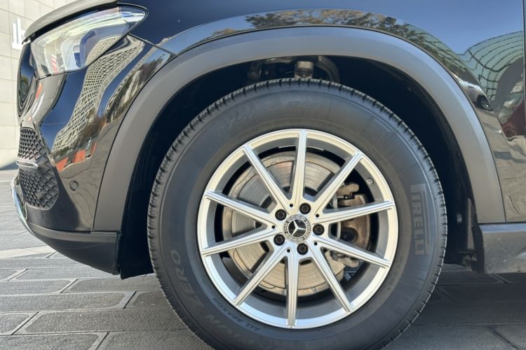 Used Mercedes-Benz GLE 2022 GLE 350 4MATIC Dynamic Edition Exterior 2