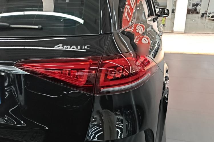 Used Mercedes-Benz GLE 2022 Facelifted GLE 350 4MATIC Fashion Edition Exterior 3