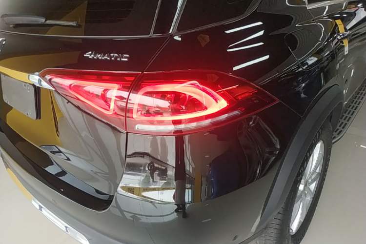 Used Mercedes-Benz GLE 2022 GLE 350 4MATIC Dynamic Edition Exterior 3