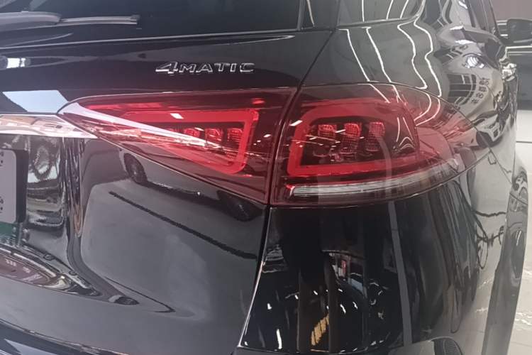 Used Mercedes-Benz GLE 2022 GLE 350 4MATIC Stylish Model Exterior 3