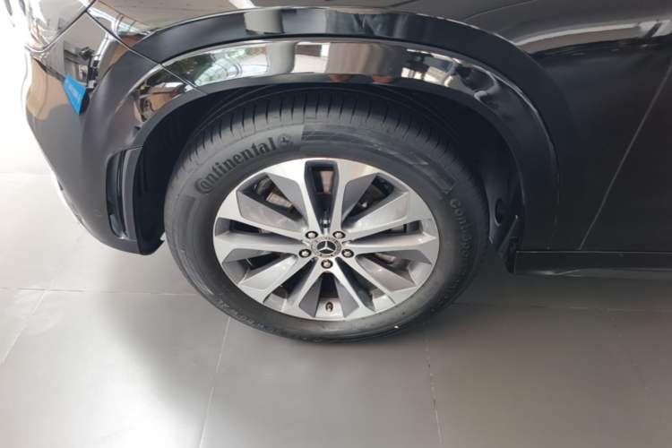 Used Mercedes-Benz GLE 2022 Facelifted GLE 350 4MATIC Fashion Edition Exterior 4