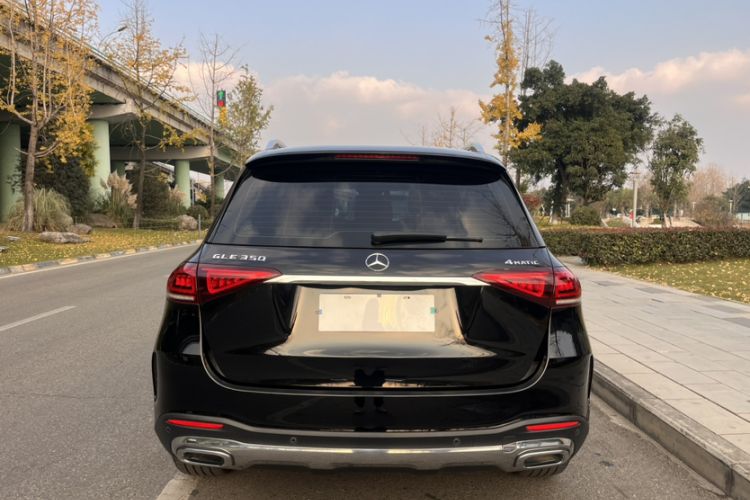 Used Mercedes-Benz GLE 2022 Facelifted GLE 350 4MATIC Fashion Edition Exterior 4