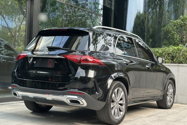 Used Mercedes-Benz GLE 2022 Facelifted GLE 350 4MATIC Fashion Edition Exterior 4