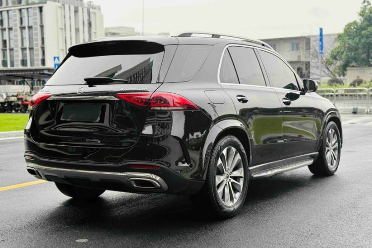 Used Mercedes-Benz GLE 2022 GLE 350 4MATIC Stylish Model Exterior 4