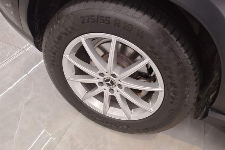 Used Mercedes-Benz GLE 2022 GLE 350 4MATIC Dynamic Edition Exterior 5