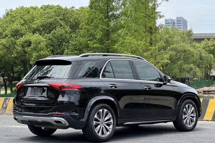 Used Mercedes-Benz GLE 2022 GLE 350 4MATIC Stylish Model Exterior 5