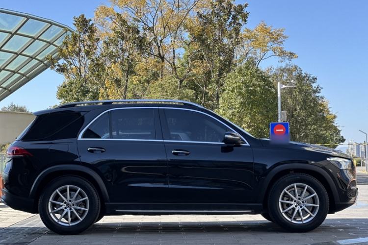 Used Mercedes-Benz GLE 2022 GLE 350 4MATIC Dynamic Edition Exterior 5