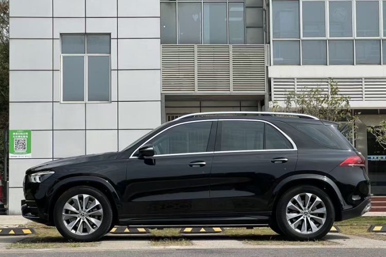 Used Mercedes-Benz GLE 2022 GLE 350 4MATIC Stylish Model Exterior 7