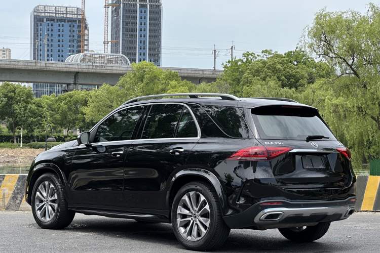 Used Mercedes-Benz GLE 2022 GLE 350 4MATIC Stylish Model Exterior 7