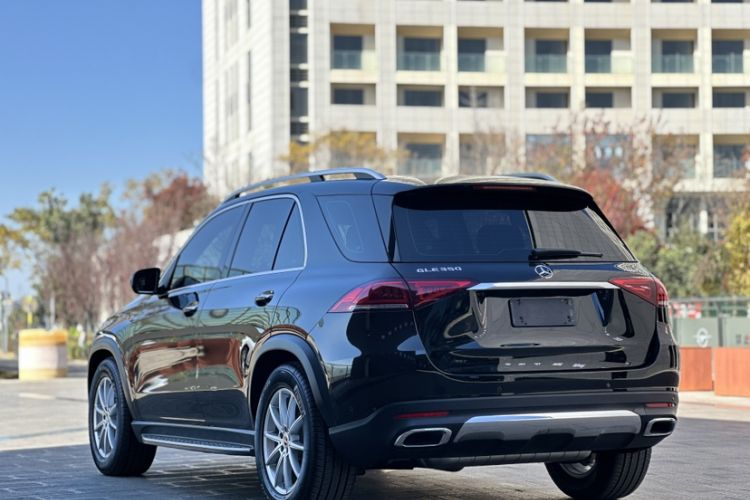 Used Mercedes-Benz GLE 2022 GLE 350 4MATIC Dynamic Edition Exterior 8