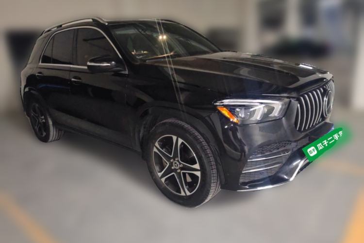 Used Mercedes-Benz GLE 2022 GLE 450 4MATIC Stylish Model Front Right 45 Deg