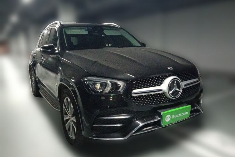 Used Mercedes-Benz GLE 2022 GLE 350 4MATIC Stylish Model Front Right 45 Deg