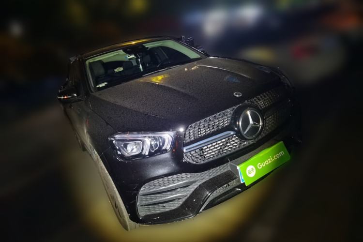 Used Mercedes-Benz GLE 2022 Refreshed GLE 350 4MATIC Luxury Edition Front Right 45 Deg