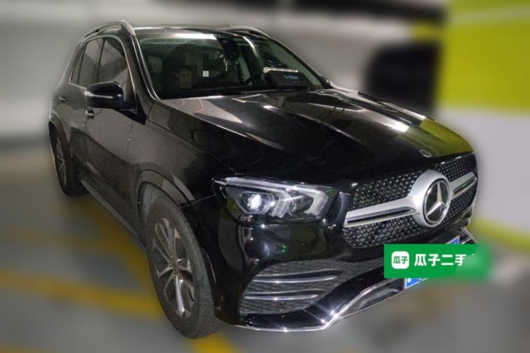 Used Mercedes-Benz GLE  Front Right 45 Deg