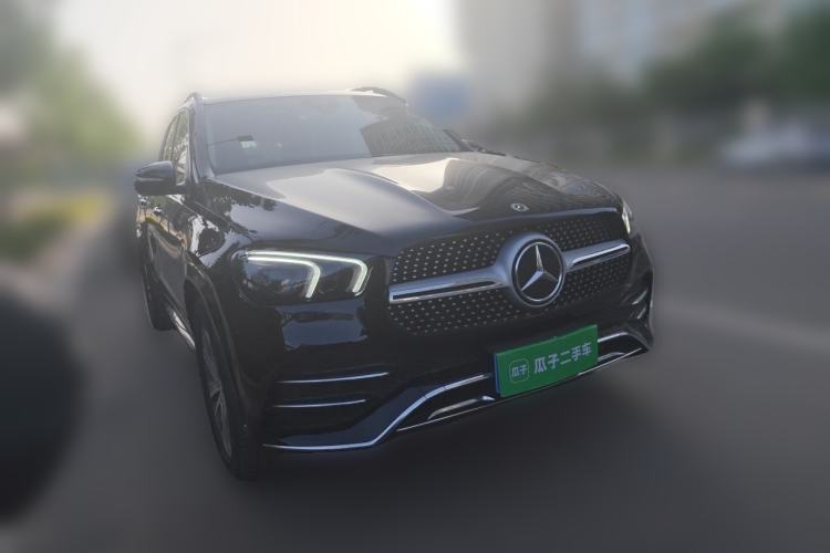 Used Mercedes-Benz GLE 2022 Facelifted GLE 350 4MATIC Fashion Edition Front Right 45 Deg