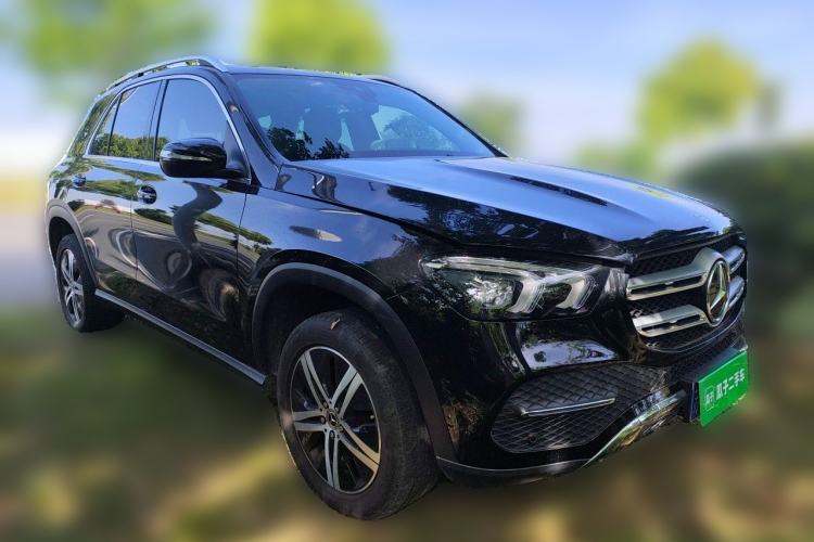 Used Mercedes-Benz GLE 2022 Refreshed GLE 350 4MATIC Dynamic Edition Front Right 45 Deg