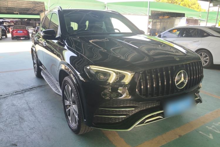 Used Mercedes-Benz GLE 2022 GLE 350 4MATIC Stylish Model Front Right 45 Deg