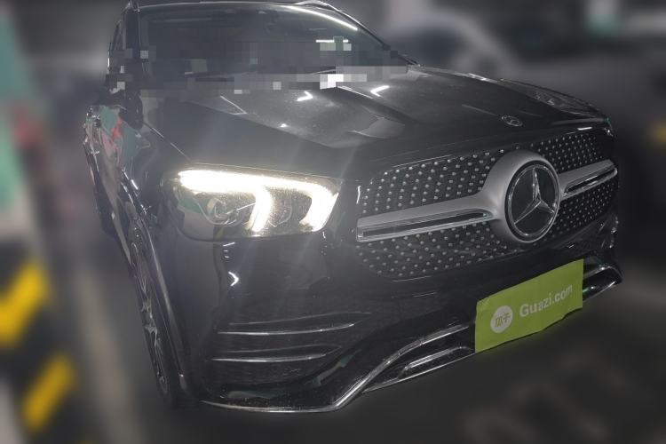 Used Mercedes-Benz GLE 2022 Facelifted GLE 350 4MATIC Fashion Edition Front Right 45 Deg