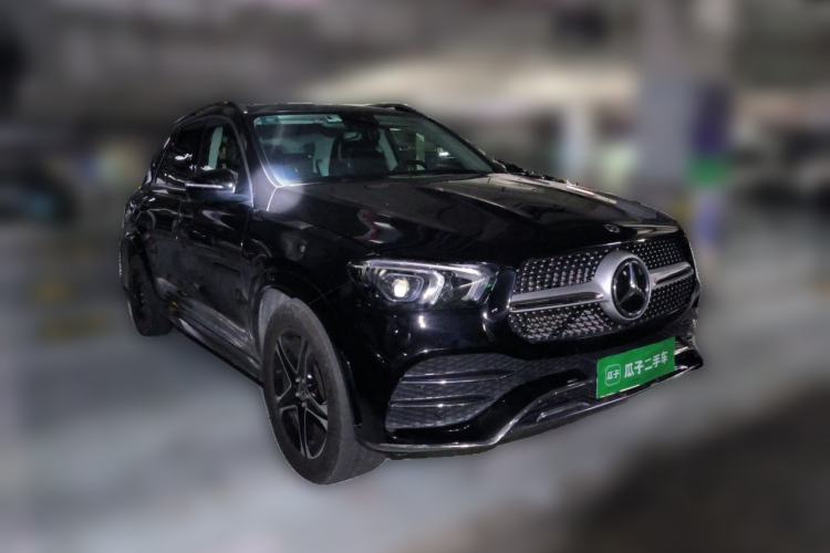 Used Mercedes-Benz GLE 2022 GLE 350 4MATIC Stylish Model Front Right 45 Deg