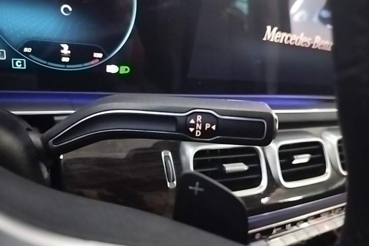 Used Mercedes-Benz GLE 2022 Facelifted GLE 350 4MATIC Fashion Edition Gear Lever
