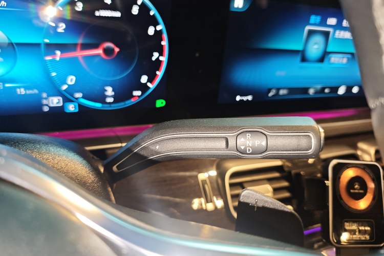 Used Mercedes-Benz GLE 2022 Facelifted GLE 350 4MATIC Fashion Edition Gear Lever