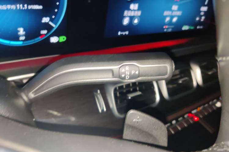 Used Mercedes-Benz GLE 2022 GLE 350 4MATIC Stylish Model Gear Lever