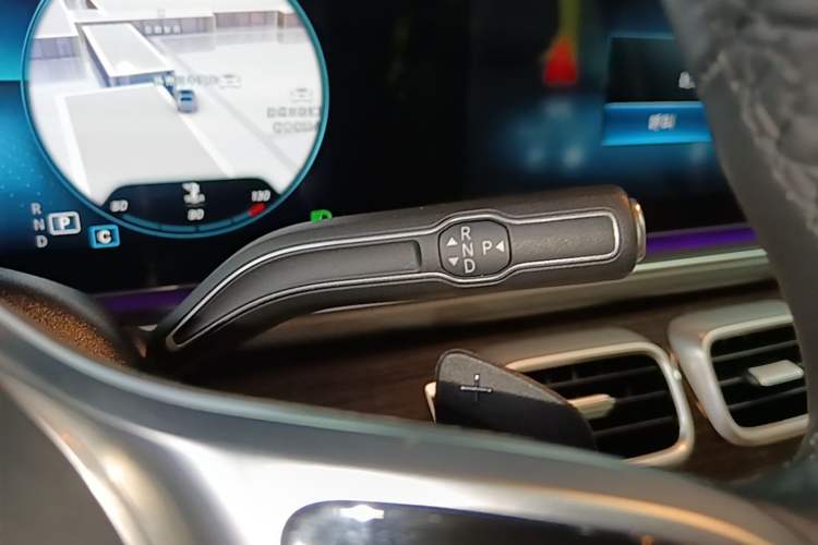Used Mercedes-Benz GLE 2022 Facelifted GLE 350 4MATIC Fashion Edition Gear Lever