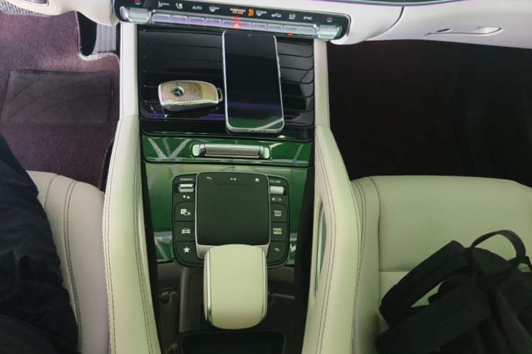 Used Mercedes-Benz GLE 2022 GLE 350 4MATIC Stylish Model Gear Lever