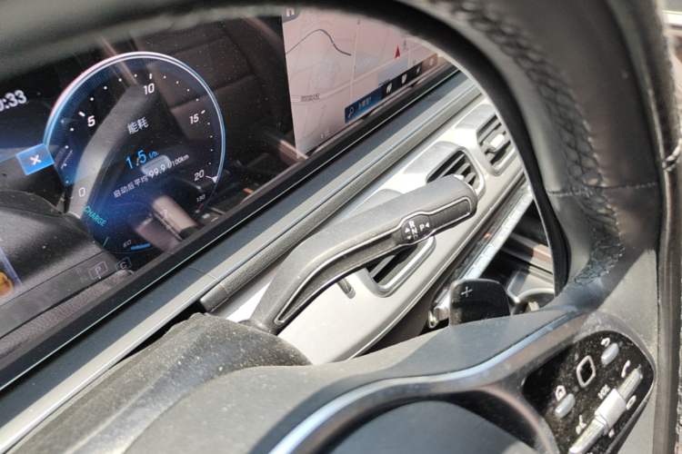 Used Mercedes-Benz GLE 2022 Refreshed GLE 350 4MATIC Dynamic Edition Gear Lever