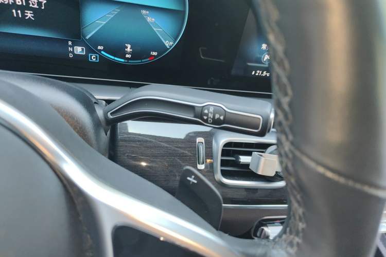 Used Mercedes-Benz GLE 2022 GLE 350 4MATIC Stylish Model Gear Lever