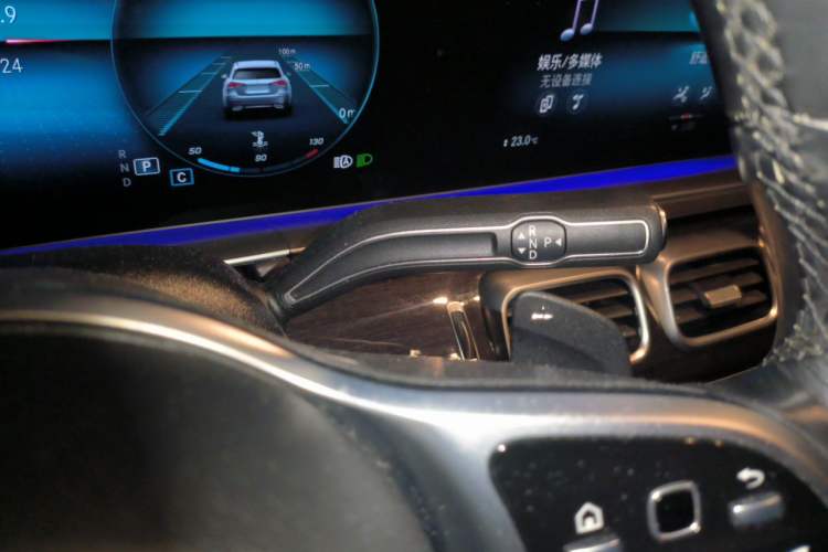 Used Mercedes-Benz GLE 2022 GLE 350 4MATIC Stylish Model Gear Lever