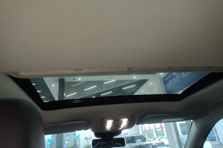 Used Mercedes-Benz GLE 2022 Refreshed GLE 350 4MATIC Dynamic Edition Headliner