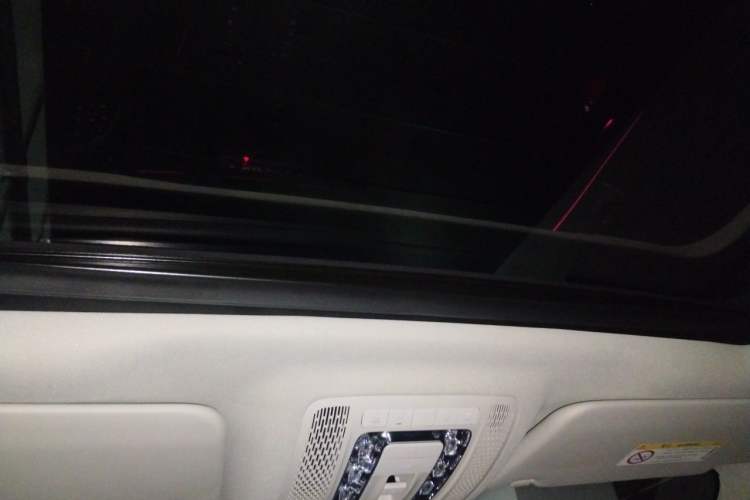 Used Mercedes-Benz GLE 2022 GLE 350 4MATIC Stylish Model Headliner