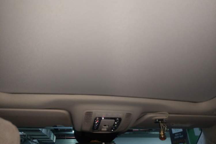 Used Mercedes-Benz GLE 2022 Refreshed GLE 450 4MATIC Luxury Edition Headliner